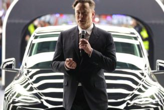 Elon Musk buys 9.2 percent of Twitter amid complaints about free speech