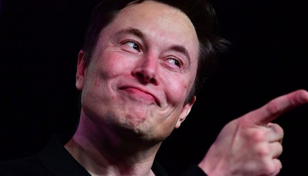 Elon Musk Offers to Buy Twitter for $40 Billion USD