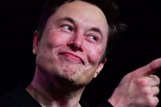 Elon Musk Offers to Buy Twitter for $40 Billion USD