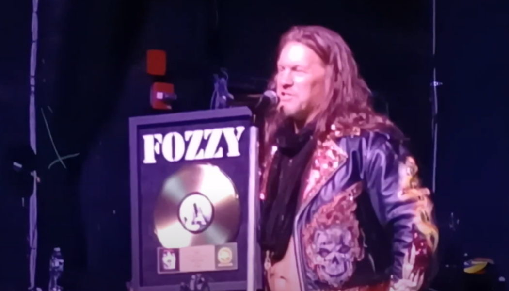 FOZZY Presented With Gold Award For ‘Judas’ Single: Video, Photo