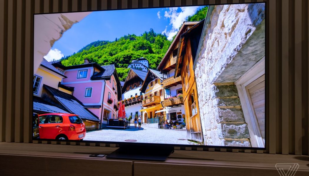 I saw Samsung’s first-ever QD-OLED TV, and it’s impressive