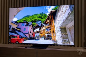 I saw Samsung’s first-ever QD-OLED TV, and it’s impressive