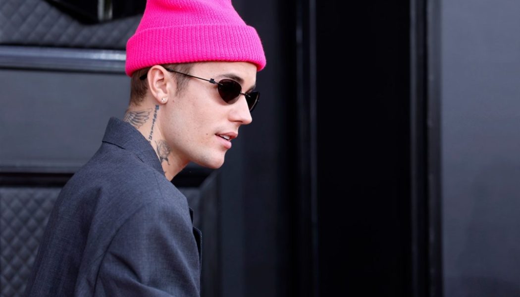 Justin Bieber Went 0-for-8 at the 2022 Grammys: Who Else Has Done That?