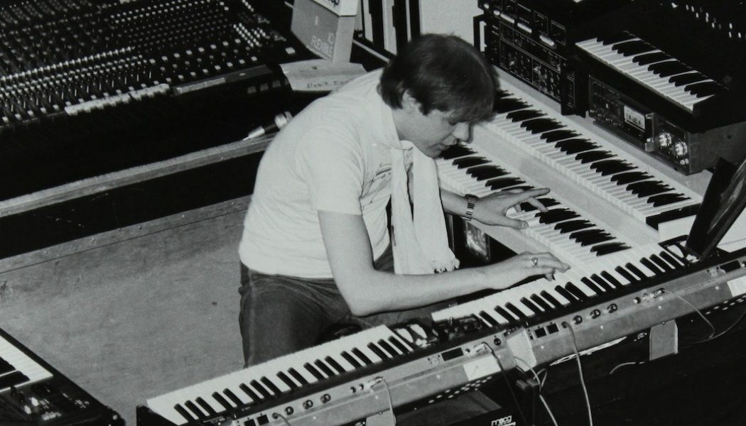 Klaus Schulze, Trailblazing Electronic Composer, Dies at 74