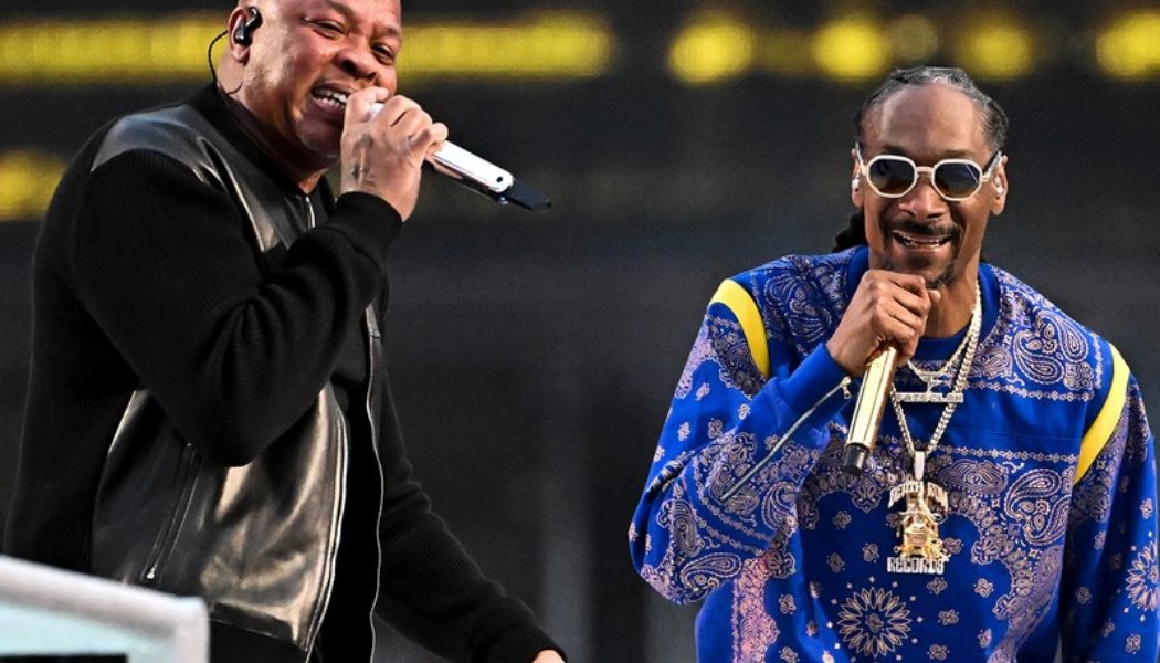 Snoop Dogg Shares Photo With Dr. Dre in the Studio: “The Chronic is Bac Home”