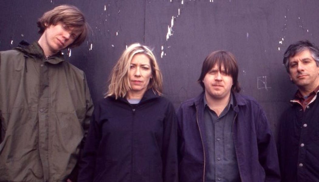 Sonic Youth Share 1989 Kyiv Live Recording to Benefit Ukrainian Relief: Listen