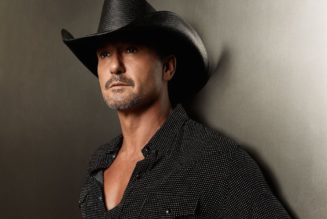 Tim McGraw & Sam Hunt to Headline Debut GoldenSky Country Music Festival