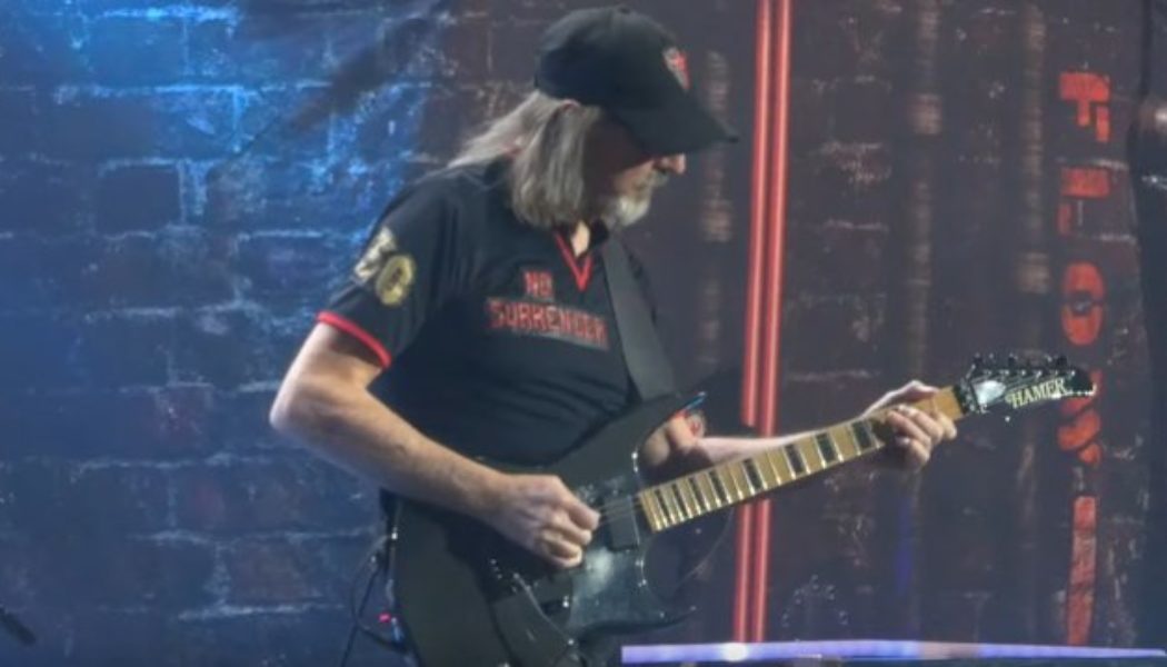 Watch: GLENN TIPTON Rejoins JUDAS PRIEST On Stage In Newark