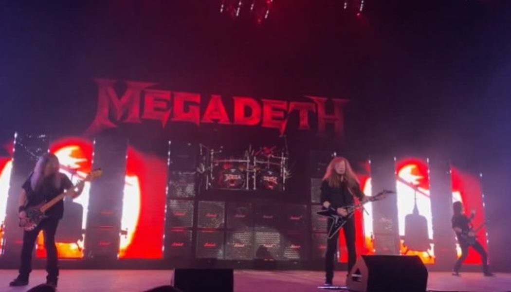 Watch: MEGADETH Kicks Off 2022 Leg Of ‘The Metal Tour Of The Year’ In Las Vegas