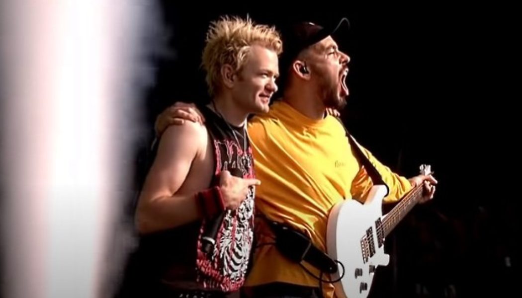 Would SUM 41’s DERYCK WHIBLEY Join LINKIN PARK As Replacement For CHESTER BENNINGTON? He Responds