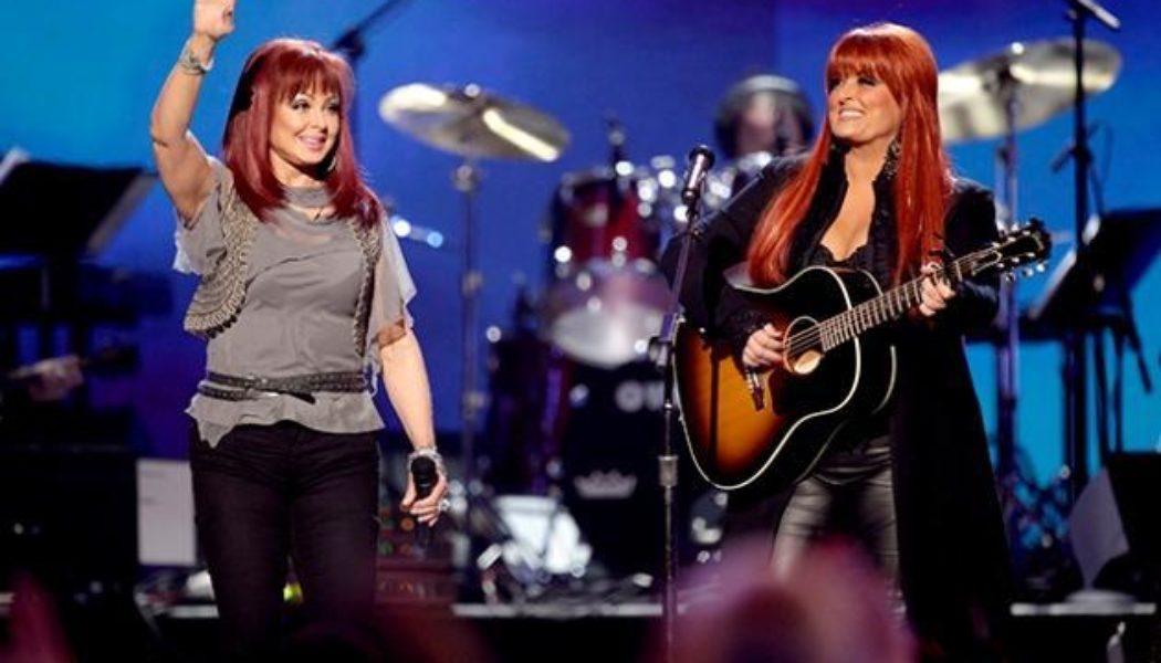 A Rundown of The Judds’ Biggest Billboard Hits