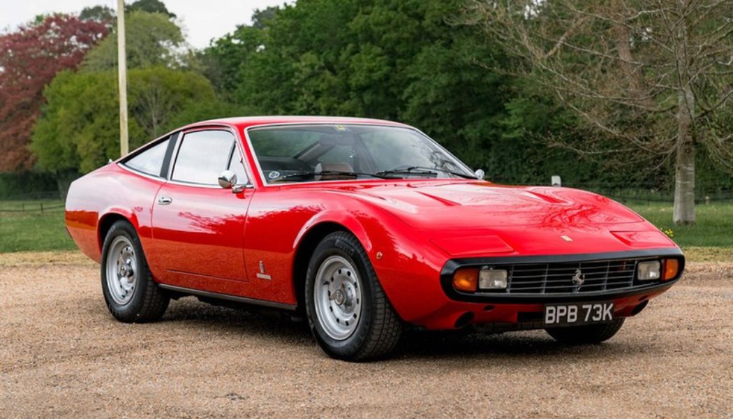 A V12-Equipped 1971 Ferrari 365 GTC/4 Is up for Auction