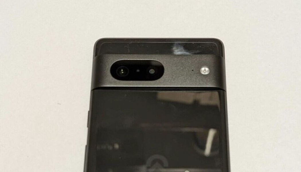 Alleged Pixel 7 prototype hits eBay months ahead of the phone’s official release