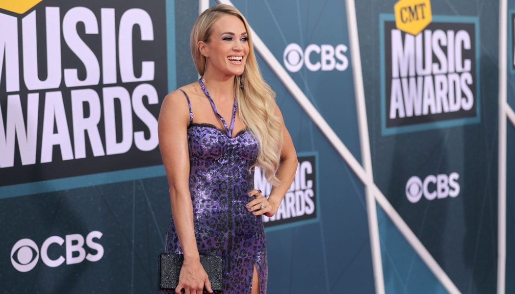 Carrie Underwood, Ben Platt, Flo Rida, Gabby Barrett, & More to Perform on 2022 ‘American Idol’ Finale