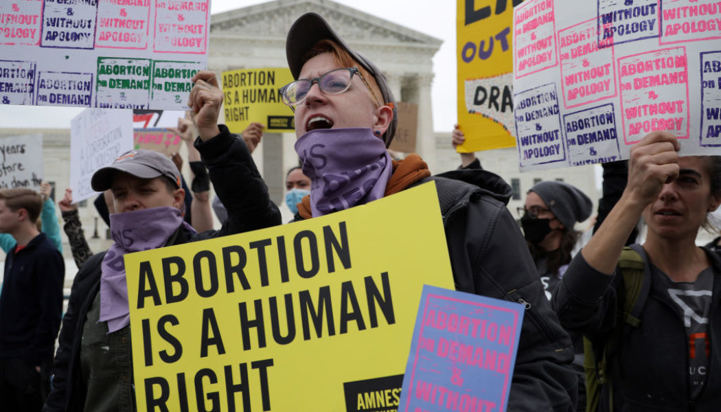 Leaked SCOTUS Opinion Draft Shows Roe V. Wade To Be Overturned