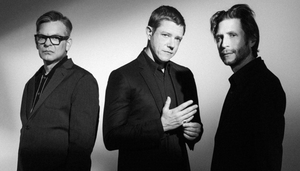 Listen to Interpol’s New Song “Fables”