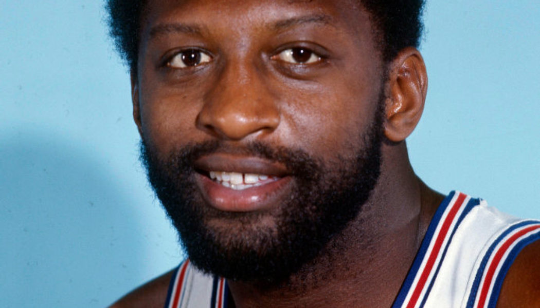 NBA Hall Of Fame Big Man Bob Lanier Dies At 73