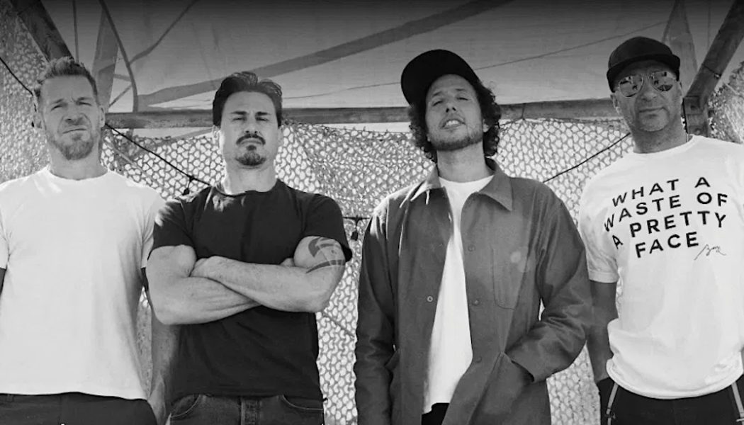 Rage Against the Machine “Stands in Support of Reproductive Justice”