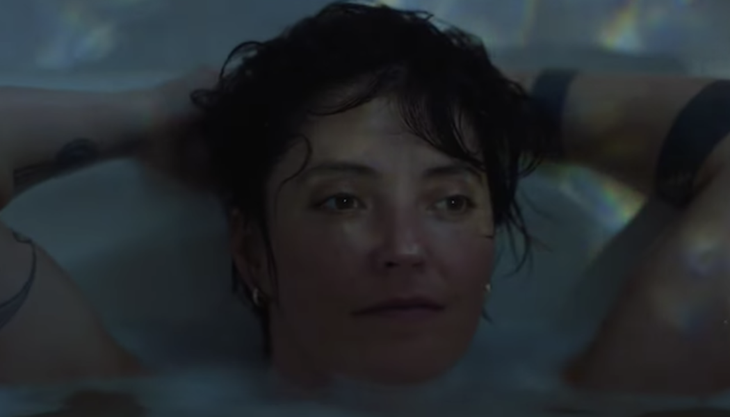 Sharon Van Etten Shares New Video for “Mistakes”: Watch