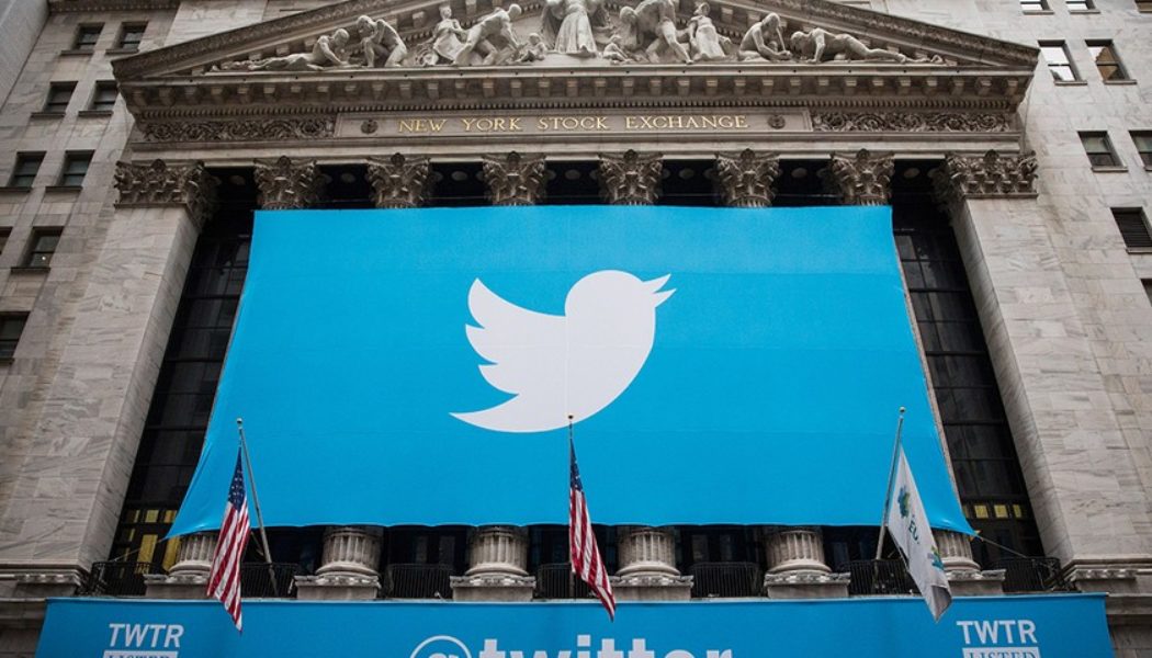 Twitter Lays Off Top Staff Amid Company Shakeup to Reduce Costs