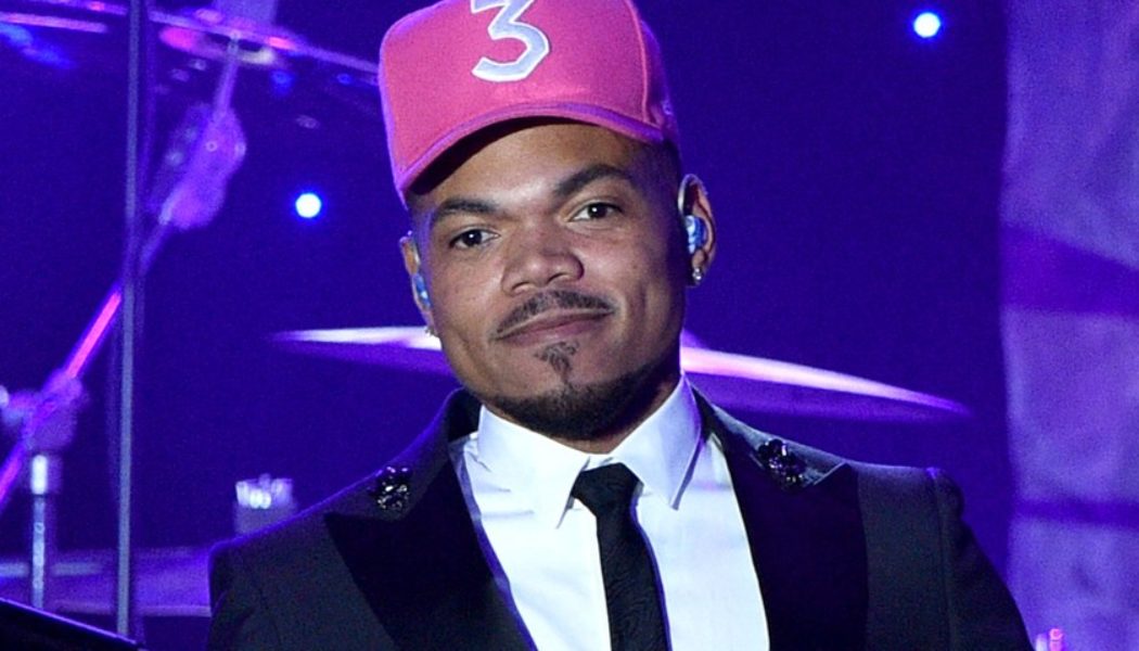 Watch Chance the Rapper’s New “A Bar About a Bar” Video