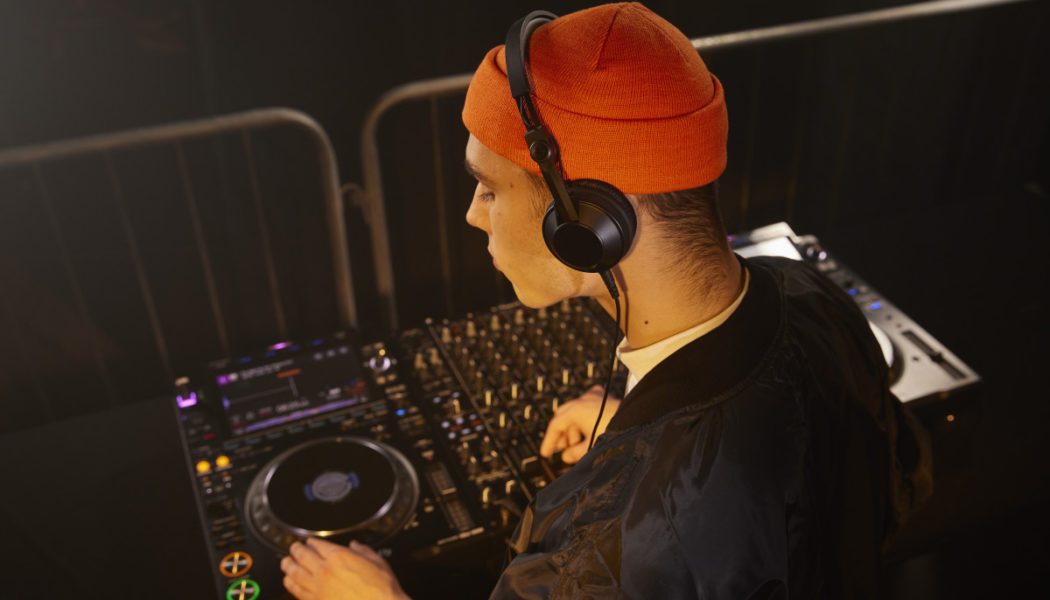 Win a Pair of Pioneer DJ’s Sleek, Ergonomic HDJ-CX Headphones