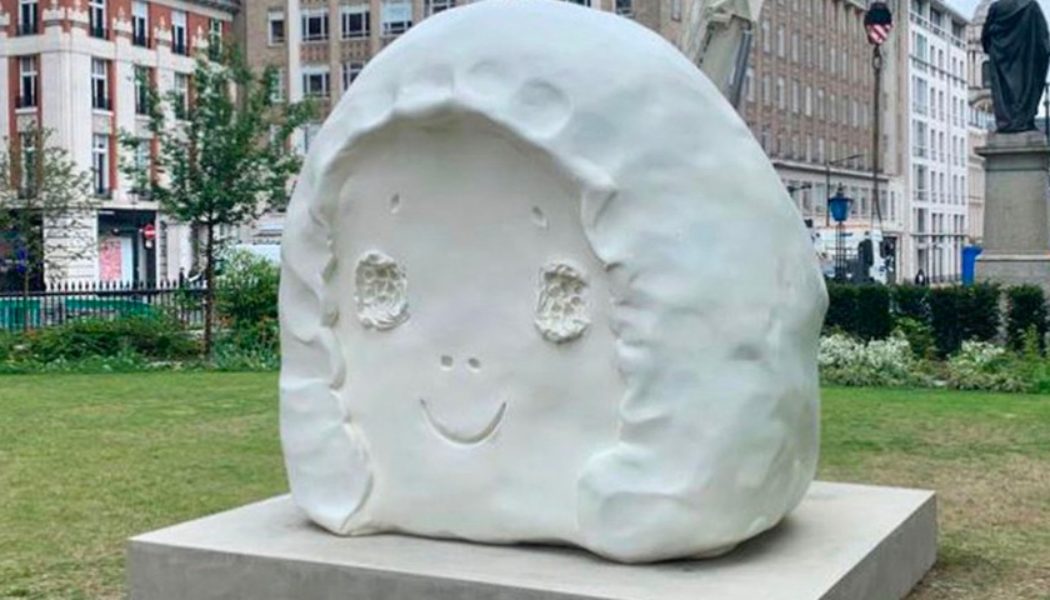 Yoshitomo Nara’s Latest Sculpture Calls for Peace