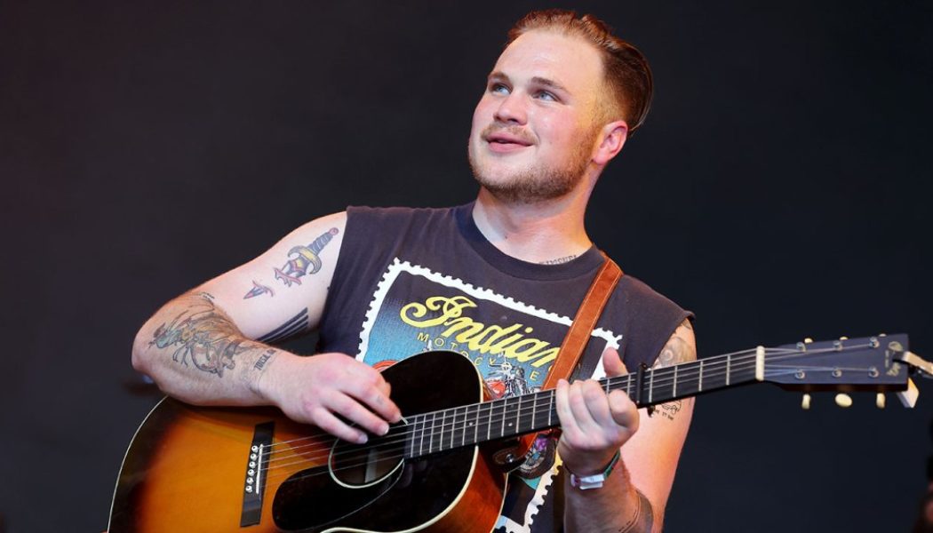 Zach Bryan & Luke Combs Make Inroads for Country on the Billboard Global 200