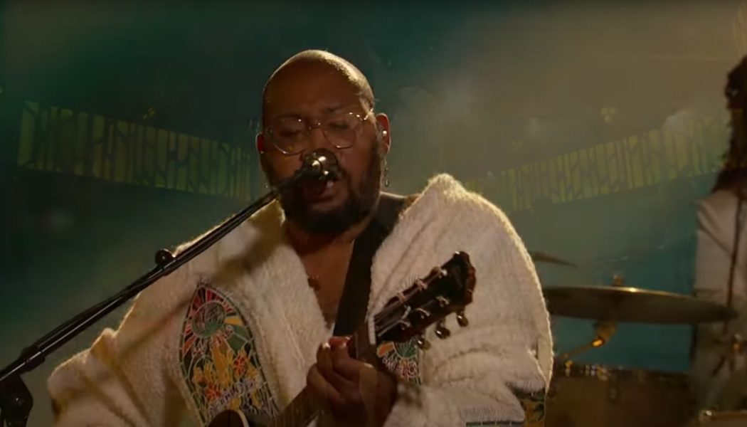 Bartees Strange Tears Down the Walls with “Wretched” Kimmel Performance: Watch