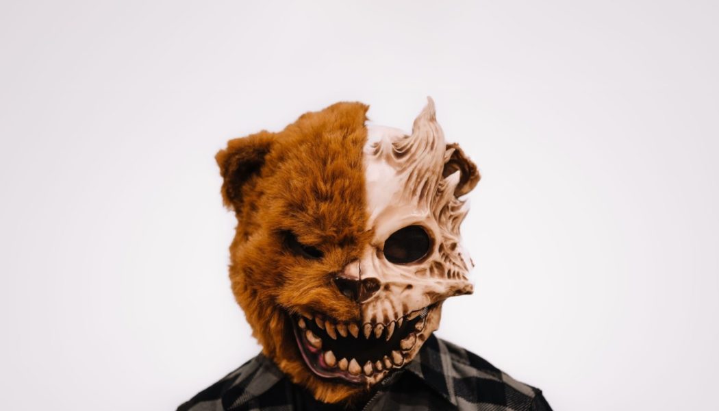 Bear Grillz Explores the Duality of Mental Health On Two-Sided Album, “Prismata”