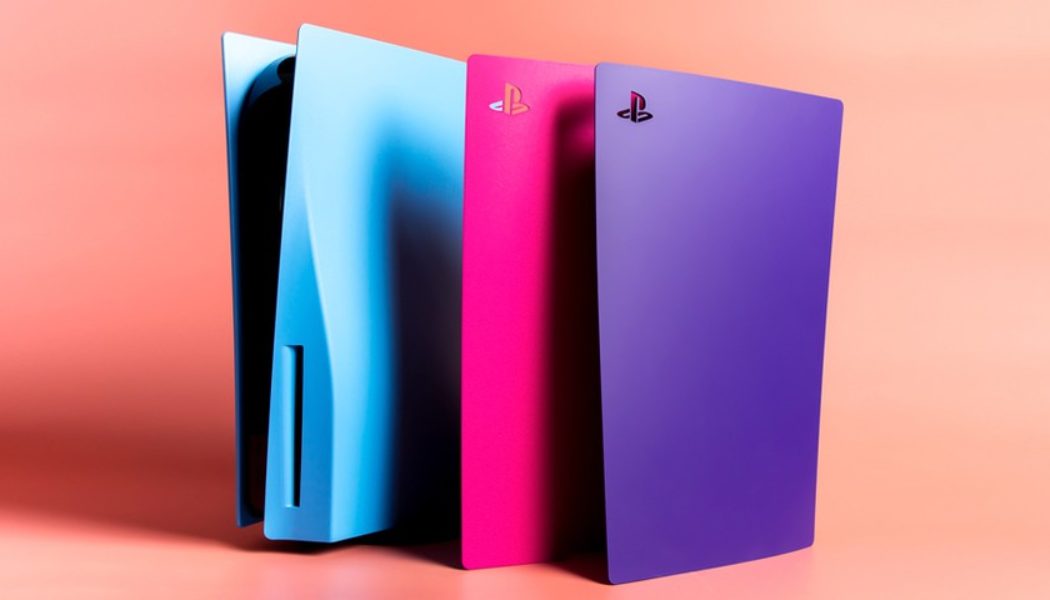 Closer Looks: Sony PlayStation 5 Console Covers