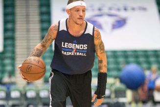 Delonte West Allegedly Spotted In Northern Virginia Panhandling