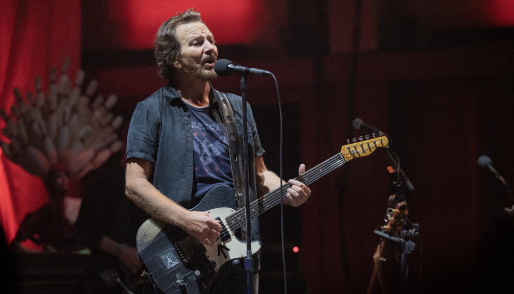 Eddie Vedder Adds ‘Encore’ Ohana Weekend With Black Keys, Alanis Morissette