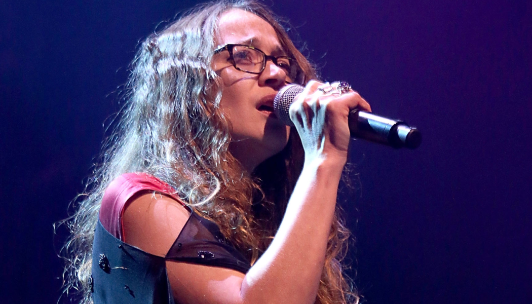 Fiona Apple Shares Statement on Roe v. Wade Reversal: Watch