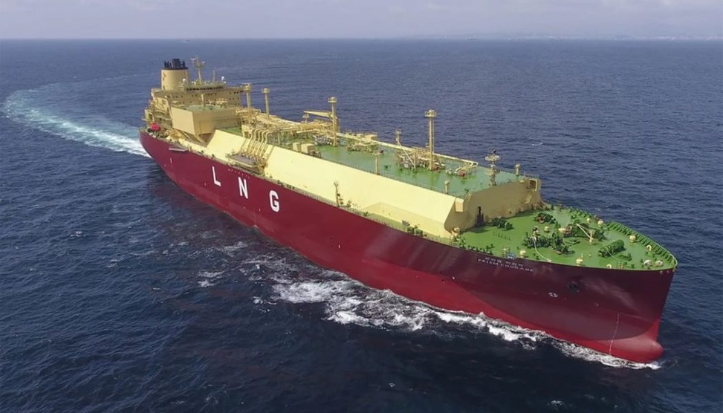 Hyundai’s 134,000-Ton Tanker Journeys Autonomously Across the Pacific Ocean