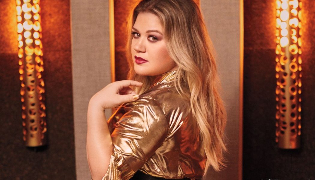 Kelly Clarkson Is a Double Winner (Again) at 2022 Daytime Emmy Awards