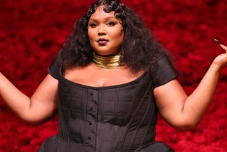 Lizzo Changes “Grrrls” Lyrics After Criticisms of Using “Ableist Slur”