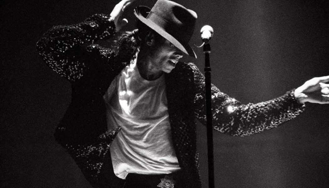 Michael Jackson Supposedly Turned Down 2Pac Collab Due to His Loyalty to Biggie Smalls