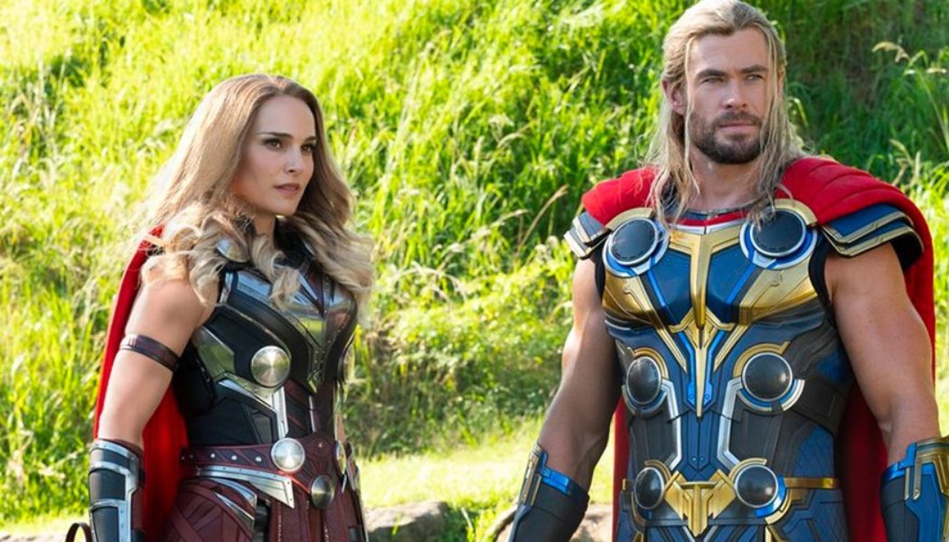 New ‘Thor: Love and Thunder’ Teaser Clip Pinpoints When Jane Foster Claims Mjolnir From Thor