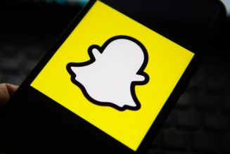 Snapchat to Introduce Premium Subscriptions