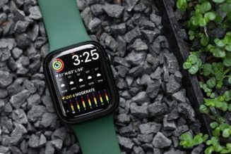 Apple Watch Series 8 will reportedly be able to detect if you have a fever