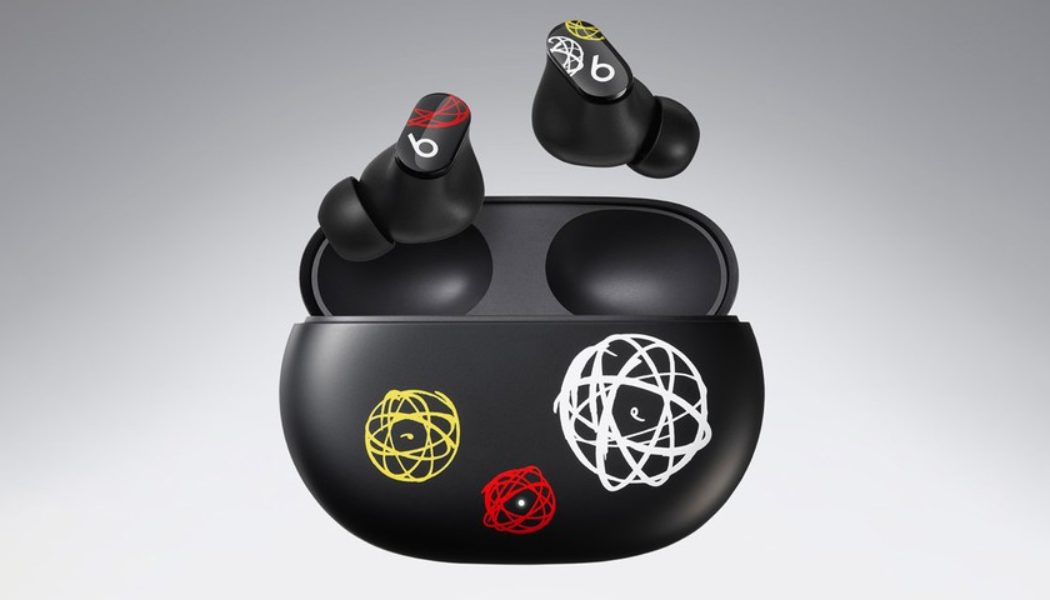 Beats by Dre Taps Futura Laboratories for Special-Edition Beats Studio Buds