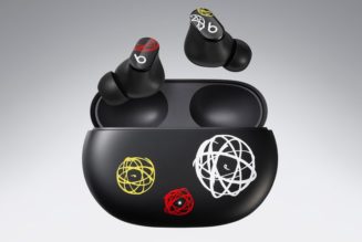 Beats by Dre Taps Futura Laboratories for Special-Edition Beats Studio Buds