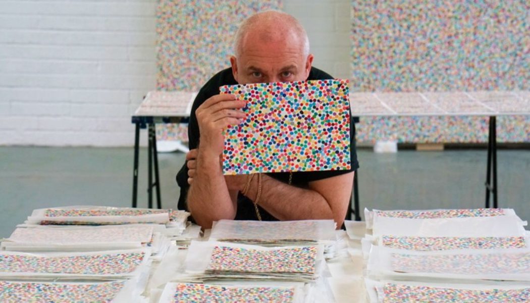 Damien Hirst To Burn Thousands of Physical Works for NFT Project