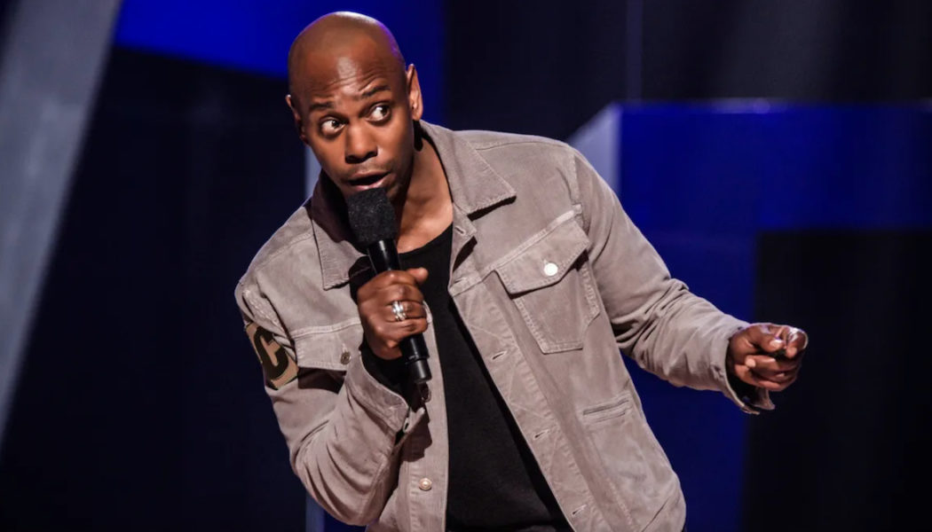 Dave Chappelle Gives Surprise Opening Set at Chris Rock and Kevin Hart’s New York City Show