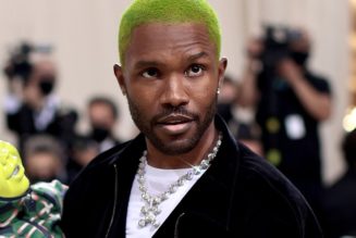 Frank Ocean Reveals He Is Working in a Malibu Studio This Summer