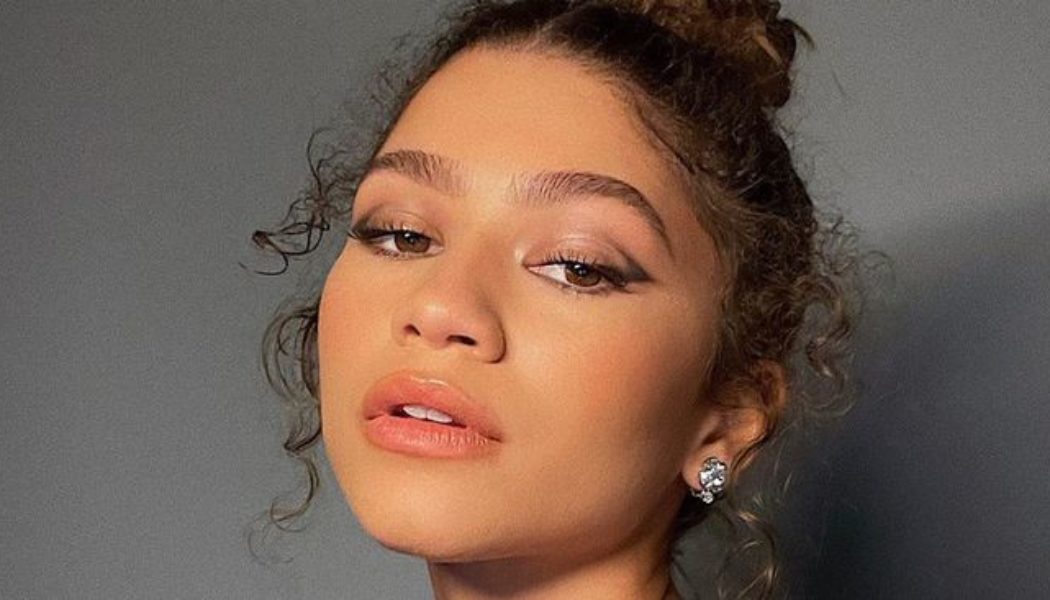 From Hailey to Zendaya, These Are the Boots Fragrances A-Listers Actually Buy