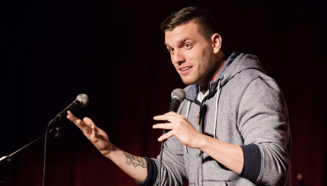 How to Get Tickets to Chris Distefano’s 2022 Tour