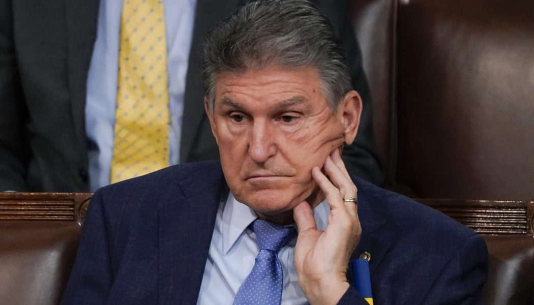 Manchin disputes claims he rejected Dems’ climate and energy spending