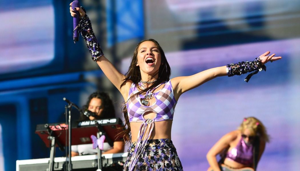 Natalie Imbruglia Passes The ‘Torn’ Torch To Olivia Rodrigo In Surprise Duet